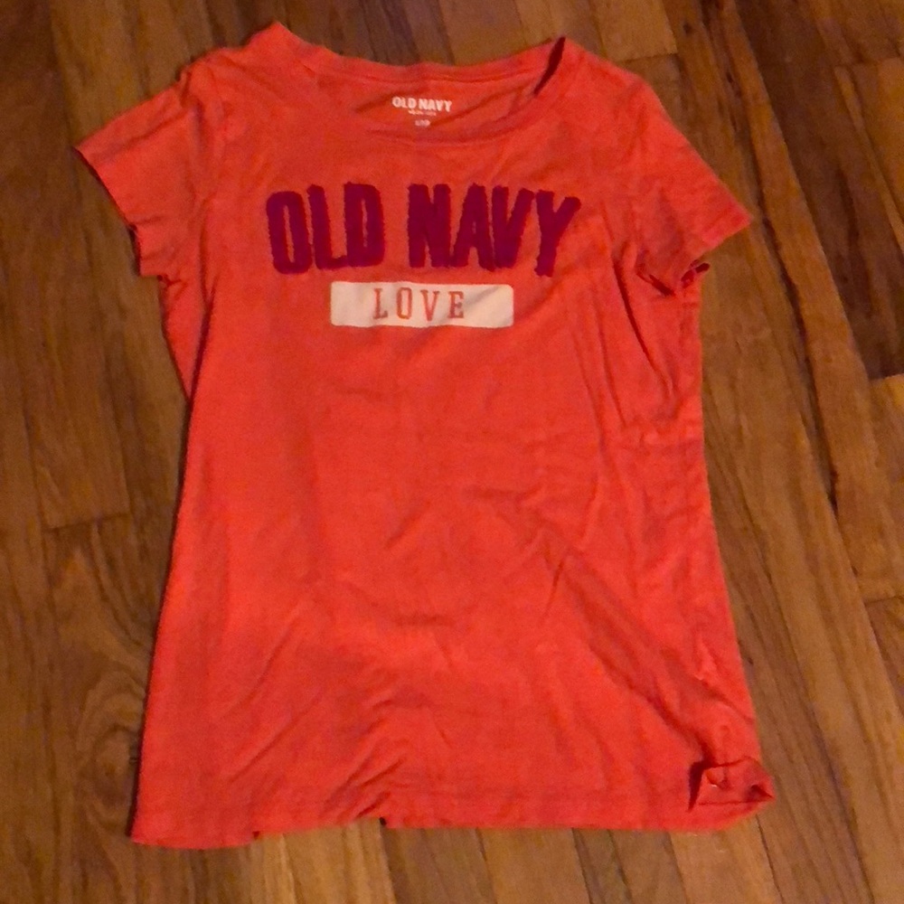 Small Old Navy shirt